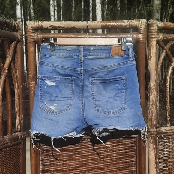 🌟3/50 Distressed Blue Denim Shorts - Picture 4 of 5